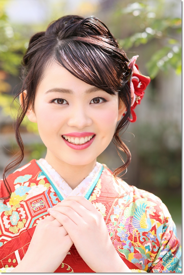 ママ振袖 ヘアスタイル メイク
