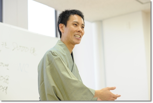 ママ振袖専門家 山中邦彦