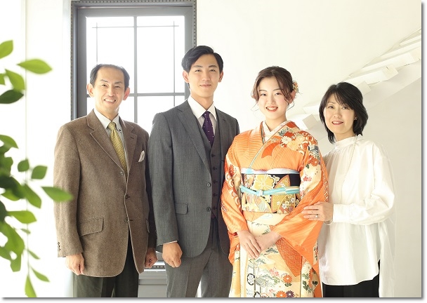 成人式 家族写真 ママ振袖