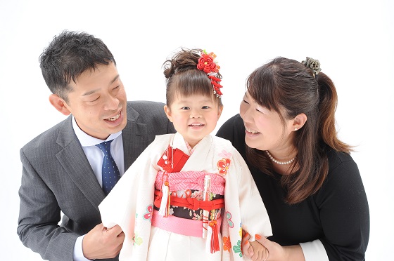 3歳女の子 七五三家族写真