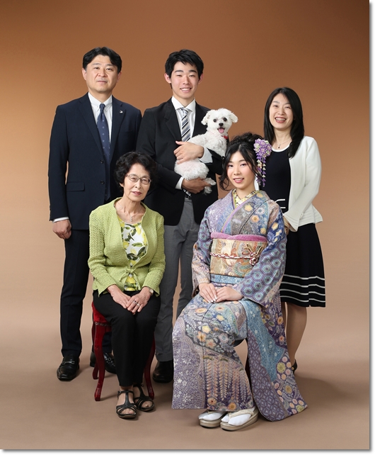成人式の家族写真_親子3代で撮影
