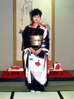 お母様の愛情に包まれたお嬢様