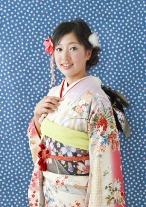 お母様とお嬢様の「振袖の好み」