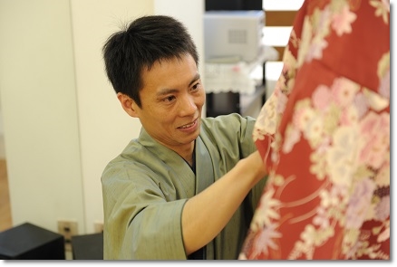 ママ振袖の小物コーディネートは愛知県名古屋市「きものやまなか」